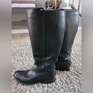 Frye black boots in great condition